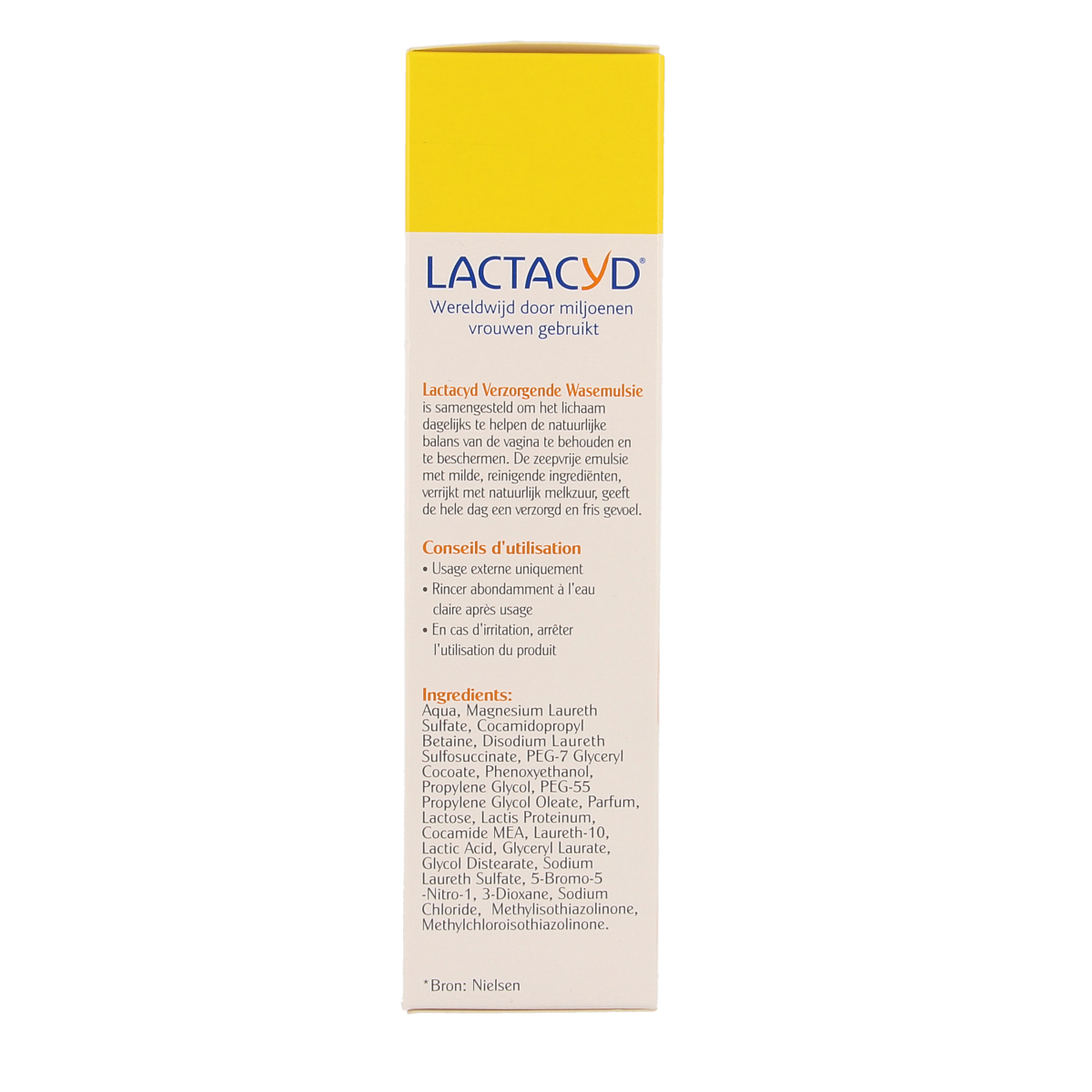Lactacyd Wasemulsie verzorgend dameshygiëne product in 300ml bottle, featuring a white and blue label with the Lactacyd logo.