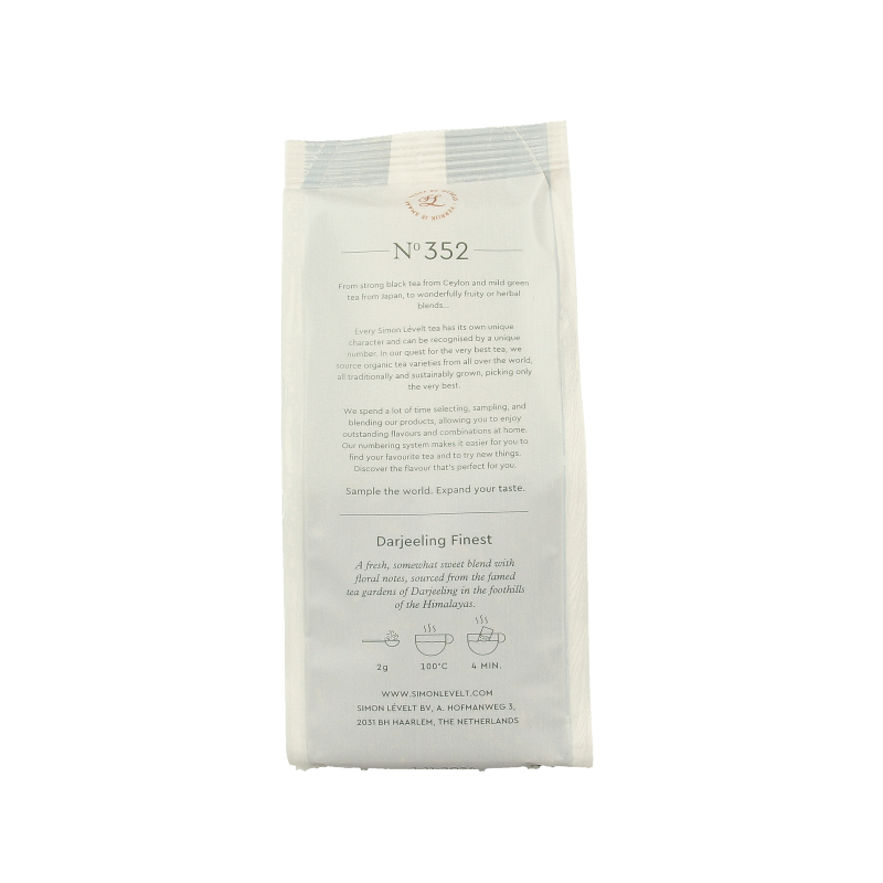 Simon Levelt Darjeeling bio tea in 90g package, showcasing the tea leaves and packaging for premium coffee and tea.