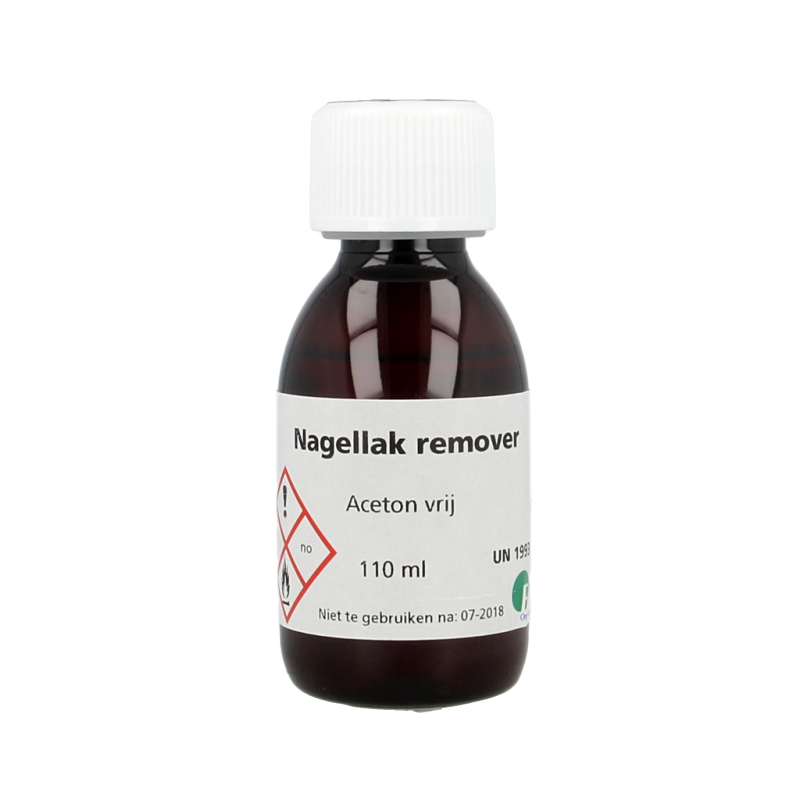 Chempropack Nagellak remover bottle, 110ml, make-up product with clear liquid and label showing brand and product details.