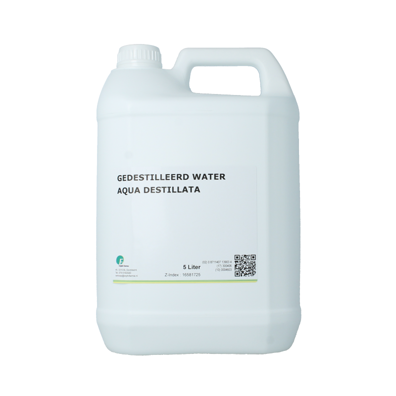 Chempropack Gedestilleerd Water 5 Liter in a clear plastic bottle, used for cleaning and industrial applications.