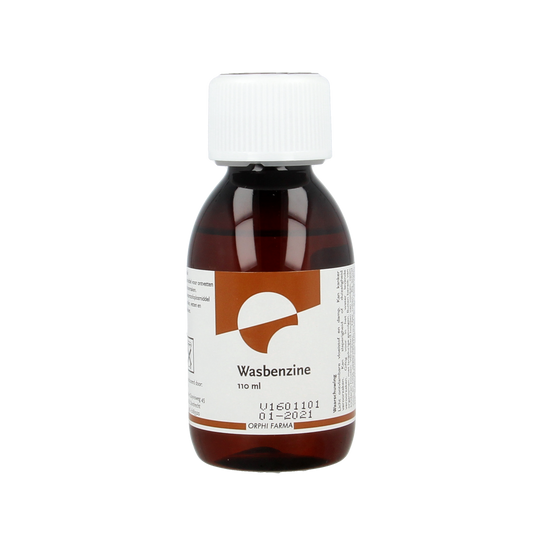 Chempropack Wasbenzine 110ml cleaning solvent in a clear container, used for cleaning and degreasing tasks.