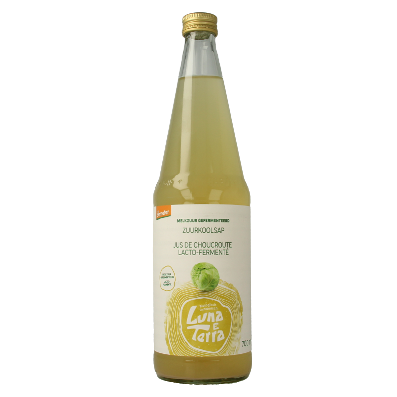 Luna E Terra Demeter organic sauerkraut juice bottle, 700ml, natural fermented cabbage drink in clear glass bottle.