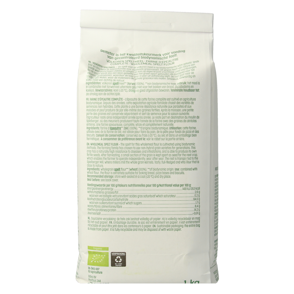 Organic Luna E Terra whole spelt flour in a 1kg package, natural Demeter bio grain for baking and bread making.