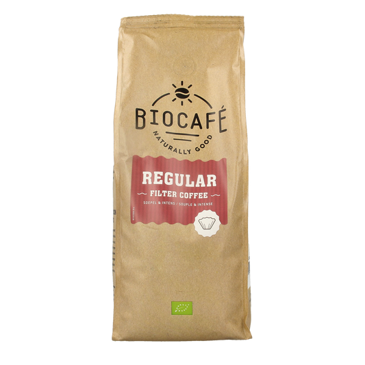 Biocafe bio filter coffee 500g, ground coffee for brewing, showcasing the packaging and coffee grounds.