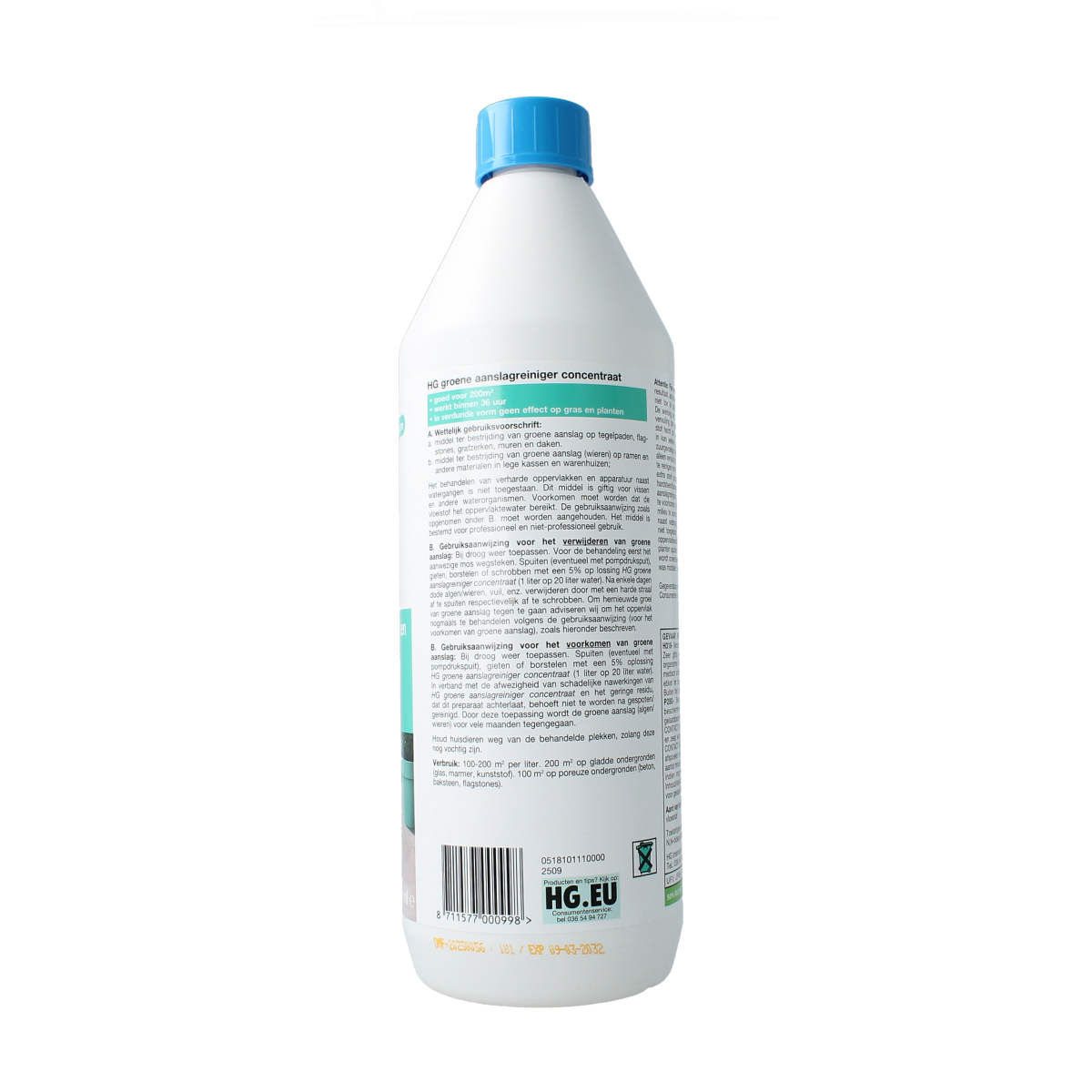 HG Groene aanslagreiniger 1 liter bottle for cleaning outdoor green algae and moss on surfaces.