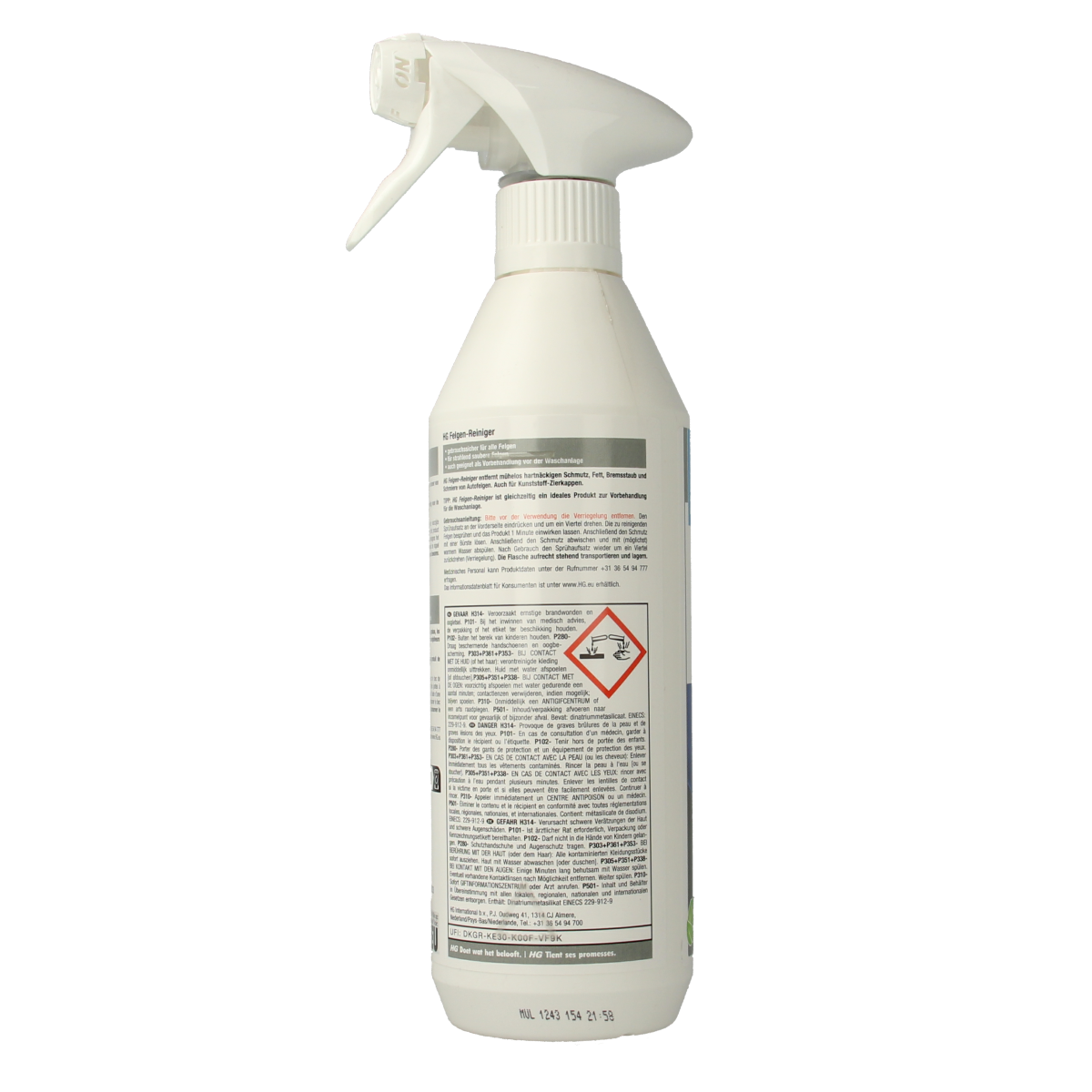 HG Velgen reiniger 500 ml, a cleaner for vehicle alloy wheels, shown in a spray bottle with a nozzle for easy application.
