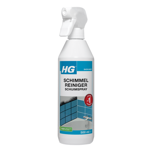 HG Schimmelreiniger schuimspray in 500ml bottle, cleaning mold and mildew from bathroom surfaces with foam spray.