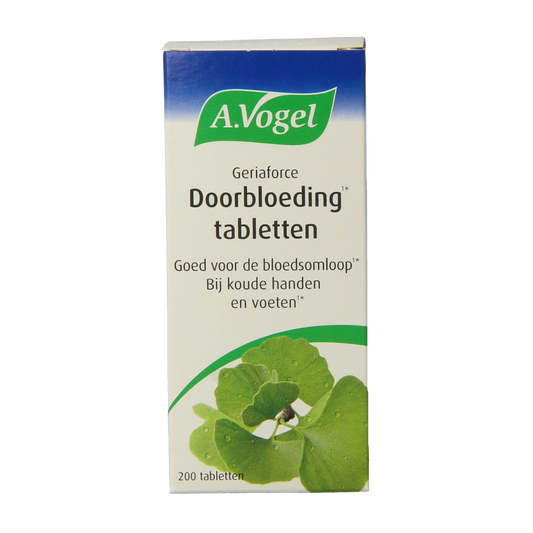 A Vogel Geriaforce doorbloeding herbal supplement tablets in a blister pack, showing the product packaging and tablets.