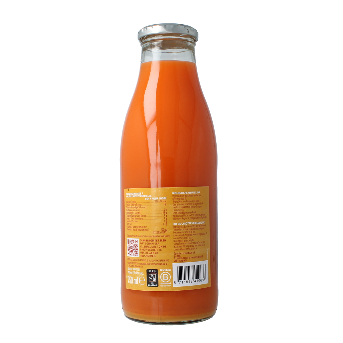 Glass of Zonnatura organic carrot juice in a 750ml bottle, showing fresh orange color and labeling.