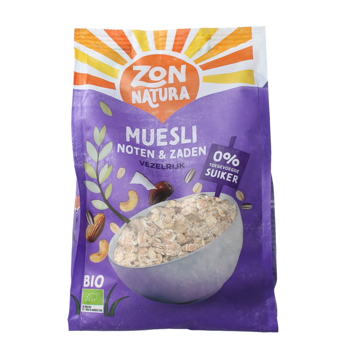 Zonnatura bio muesli noten en zaden in een kom, ontbijtgranen met gemengde noten en zaden voor een gezond ontbijt.