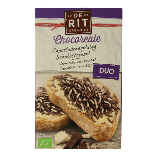 De Rit Chocoreale hagelslag bio, 225g, organic chocolate sprinkles spread on bread for a tasty breakfast treat.