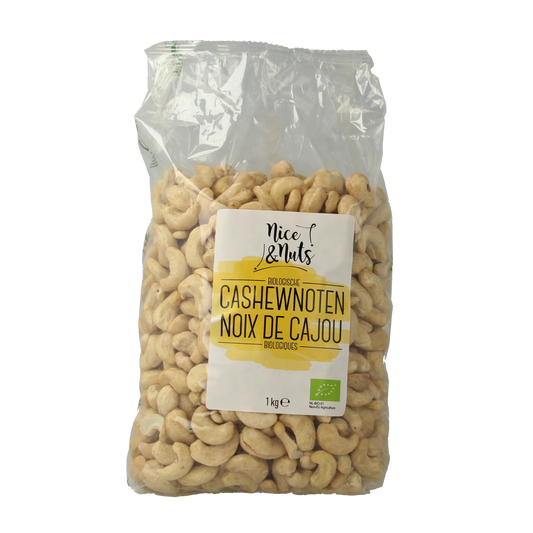 Raw organic cashew nuts from Nice & Nuts, 1kg bag, superfood quality, natural and healthy snack option