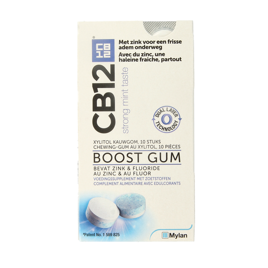 CB12 Mondverzorging boost kauwgom, strong mint flavor, 10 pieces, chewy candy for fresh breath and oral care.