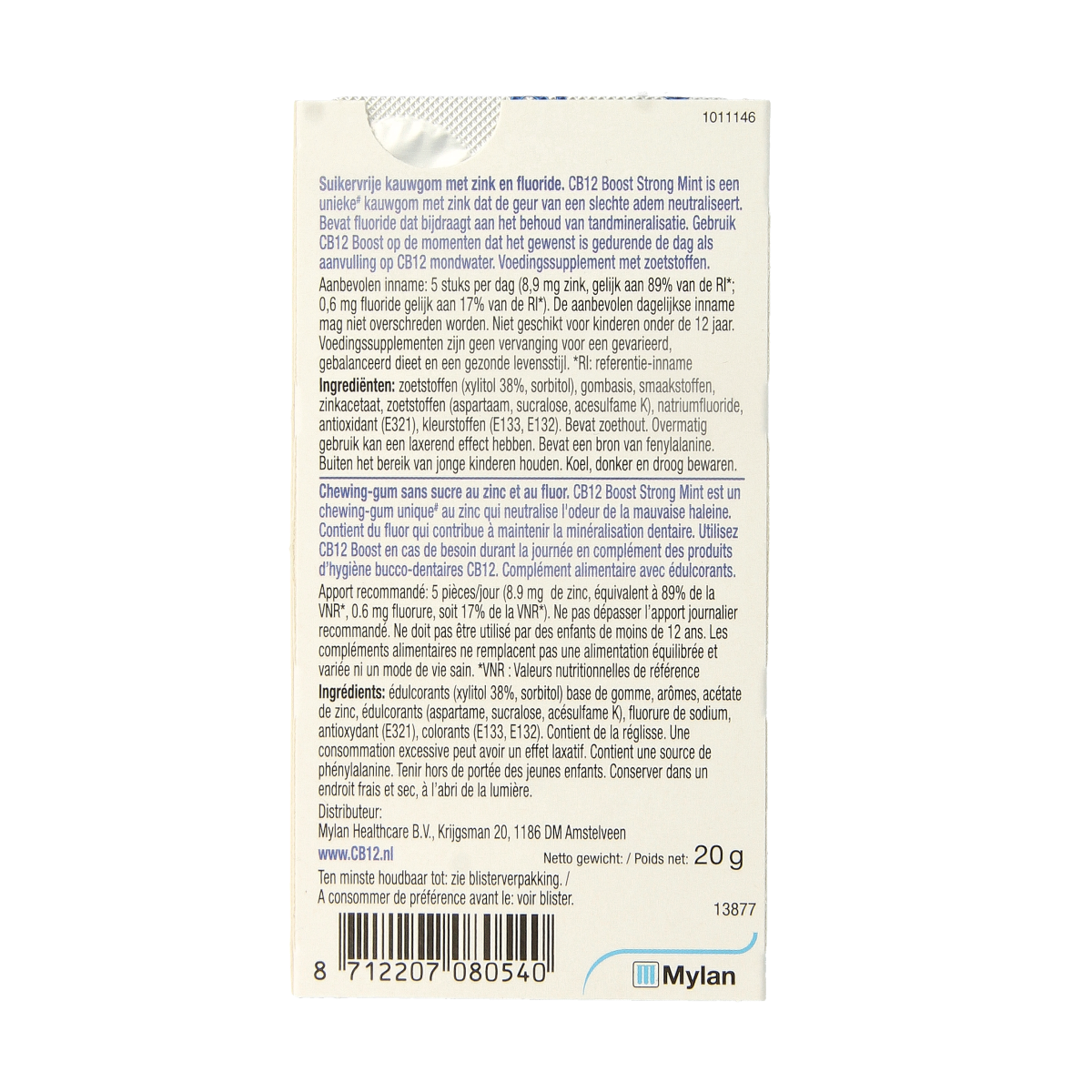 CB12 Mondverzorging boost kauwgom in strong mint flavor, 10 packs of sugar-free chewing gum for fresh breath.