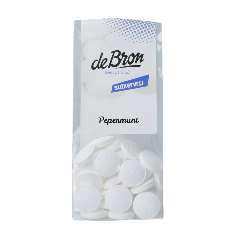 De Bron Pepermunt suikervrij snoepgoed in 80 gram, mint-flavored, with green and white peppermint candies in a transparent bag.