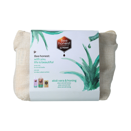 Traay Bee Honest aloe vera gift set for body care, featuring natural skincare products in elegant packaging.