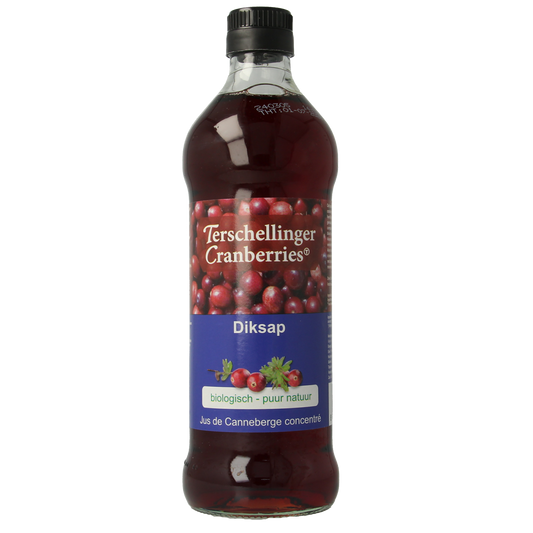 Terschellinger organic cranberry syrup in a 500ml bottle, used for drinks and cooking, with vibrant cranberry imagery.