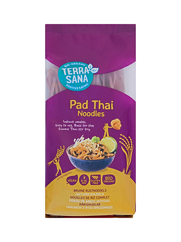 Organic TerraSana Pad Thai noodles in 250g package, showcasing the rice pasta with a focus on the product label and packaging.