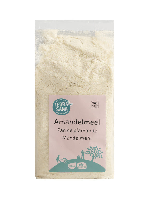 Organic TerraSana almond flour in a 500g package, showing a close-up of the gluten-free baking mix with almonds in the background.