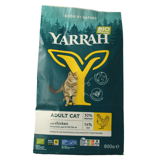 Yarrah adult cat food with chicken in 800g biodegradable packaging, natural organic pet nutrition for cats.