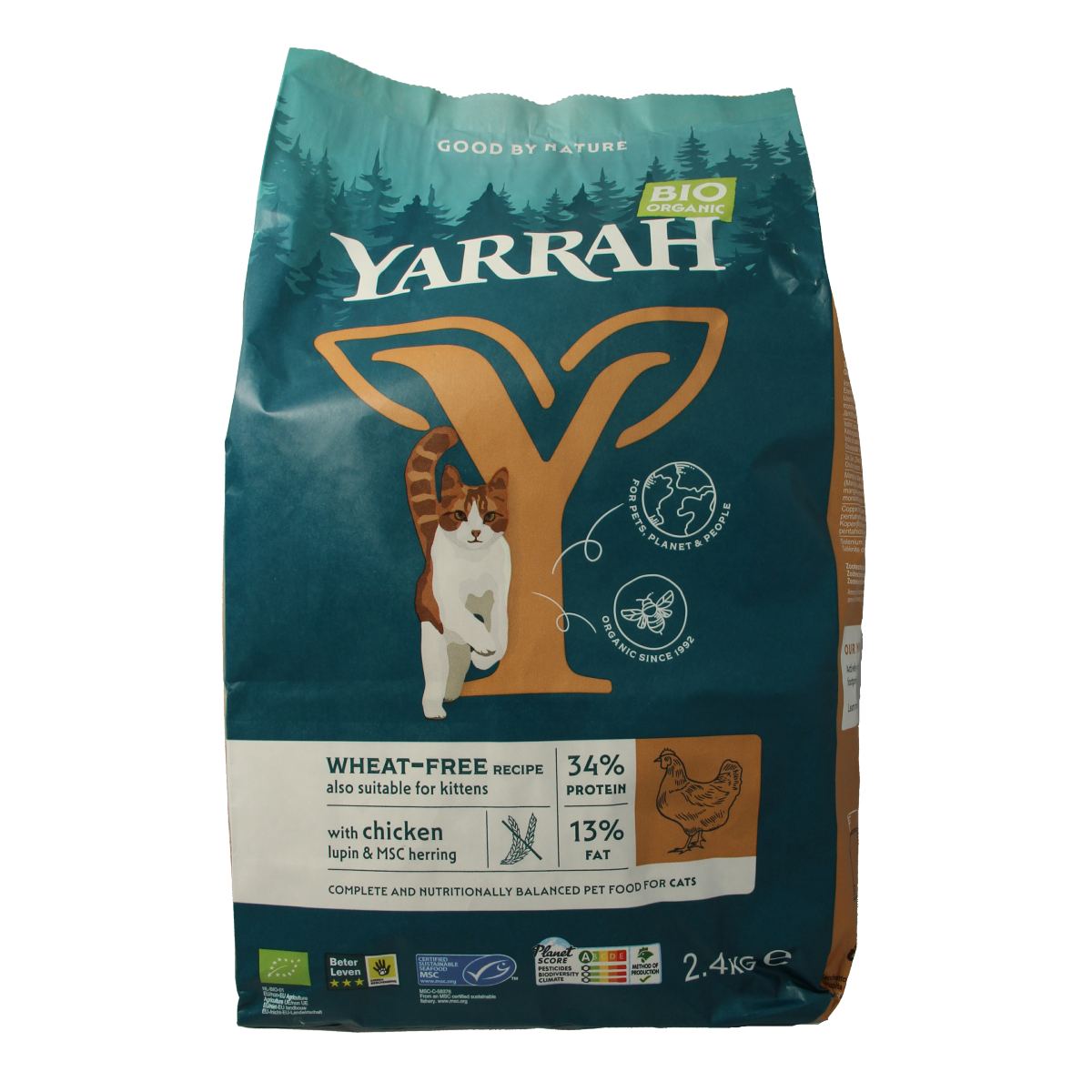 Yarrah wheat-free organic chicken cat food in a 2400g bag, natural pet nutrition for cats, shown in the image.