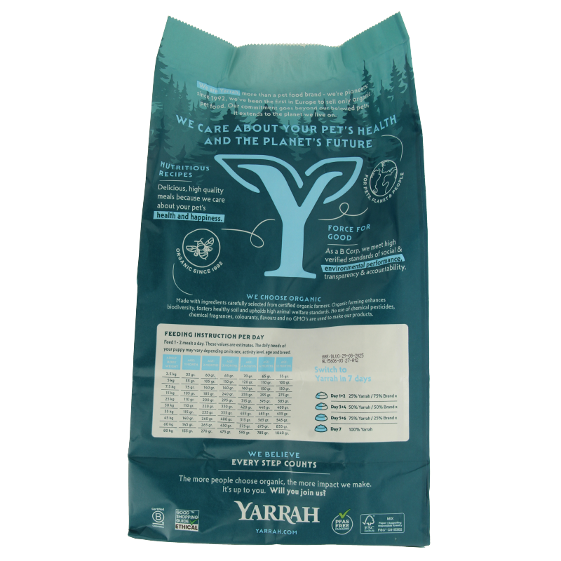 Yarrah Puppy organic dog food in 2000g bag, natural pet food for puppies, featuring wholesome ingredients and Yarrah branding.