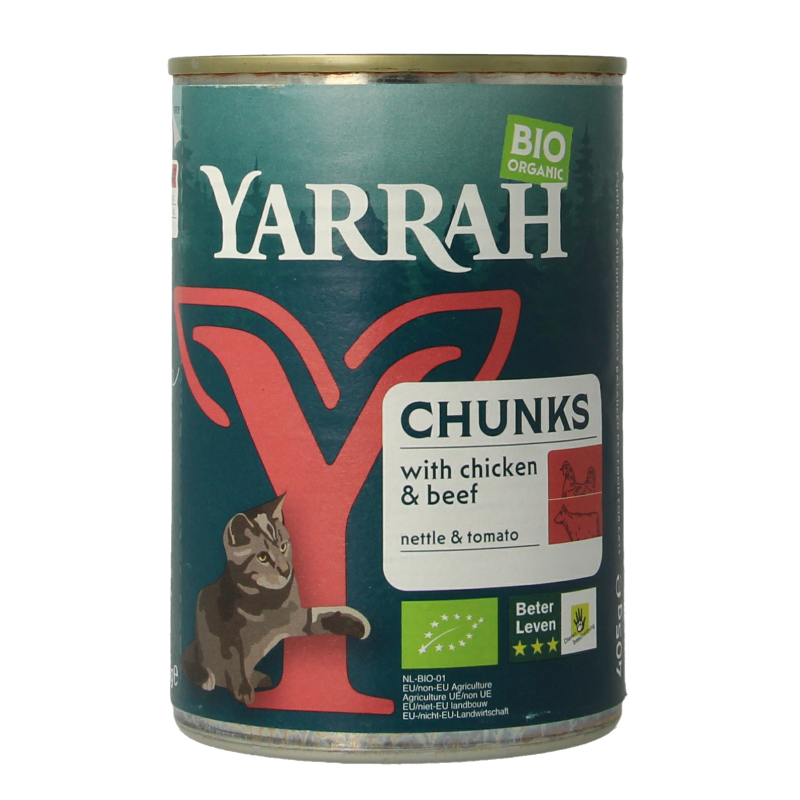 Yarrah organic cat food chunks with chicken and beef in a 405g package, featuring natural ingredients and high-quality animal nutrition.