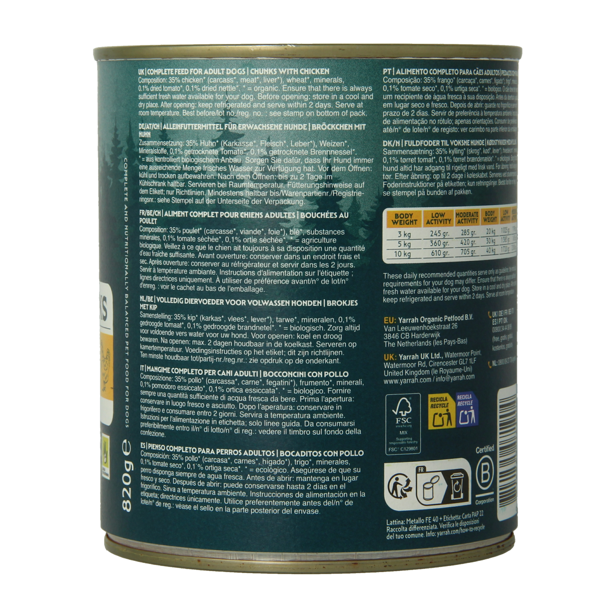 Yarrah organic dog food chunks with chicken in sauce, 820 grams, natural pet food for dogs in a food bowl.