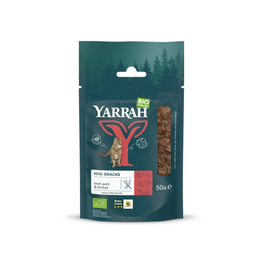 Yarrah organic mini cat snacks with beef, pork, and chicken in 50g package, natural pet food for cats.