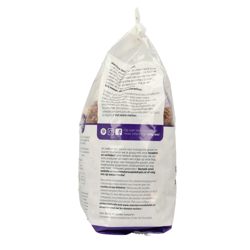 De Halm bio granola with chocolate and hazelnuts in a 450g package, suitable for breakfast or snacks.