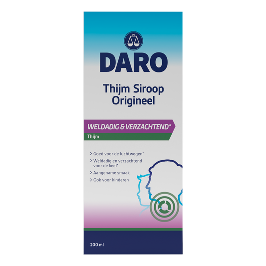 Daro Thijmsiroop herbal remedy in a 200ml bottle, part of Daro's kruidenpreparaten line, with a label and cap visible.