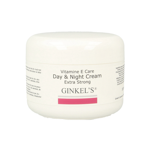 Ginkel's Vitamine E crème extra sterk for facial skincare, 100ml jar with smooth texture and bright packaging.