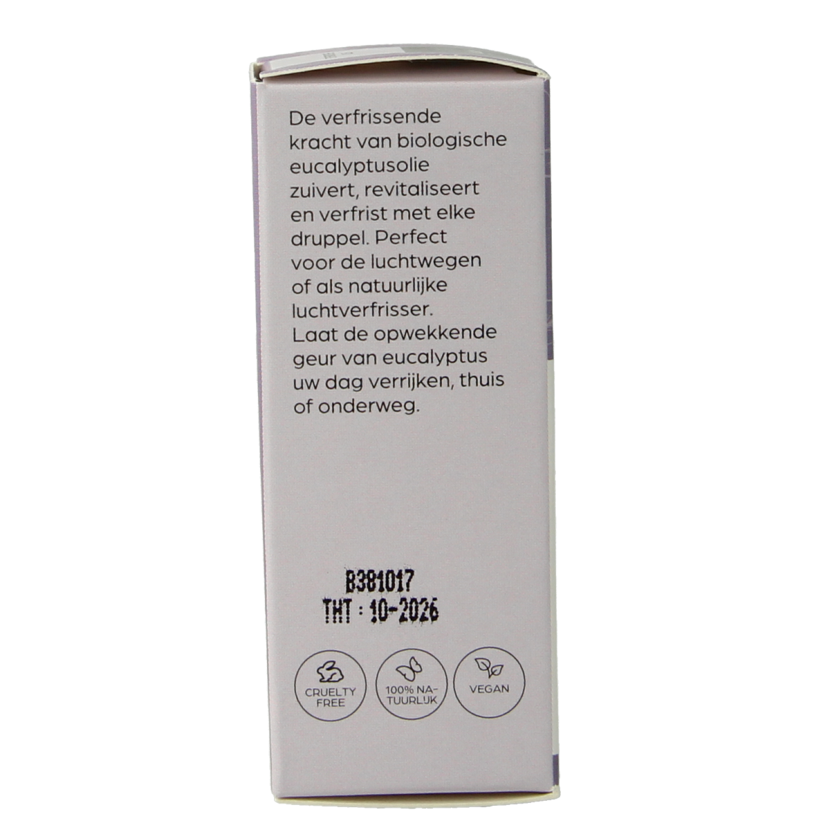 Volatile Eucalyptus bio essential oil in a 10ml bottle, natural aromatic etherische oliën for aromatherapy and relaxation.