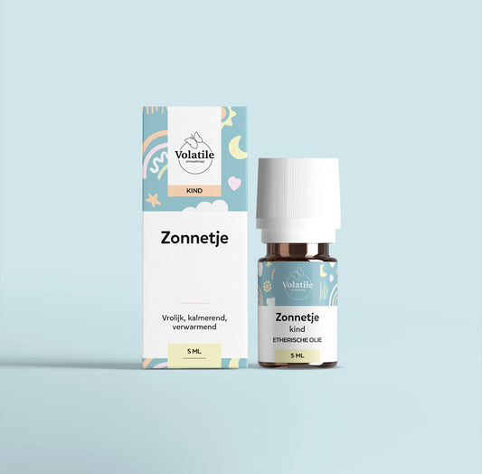 Volatile Zonnetje 5ml essential oil bottle with orange and yellow label, showcasing the Volatile brand and product details.