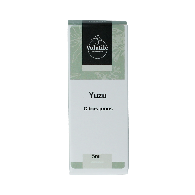 Volatile Yuzu essential oil in a 5ml bottle, natural aromatic etherische oliën with fresh citrus scent.
