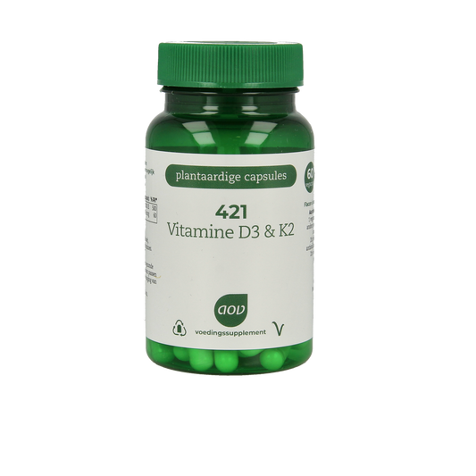 AOV Vitamine D3 & K2 vegetarian capsules in orange and white bottles, supplement packaging with product details visible.