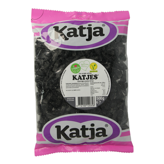 Katja Katjesdrop zakje van 500 gram met kleurrijk snoepgoed in een open zak, originele Katja branding en fruitige smaak.