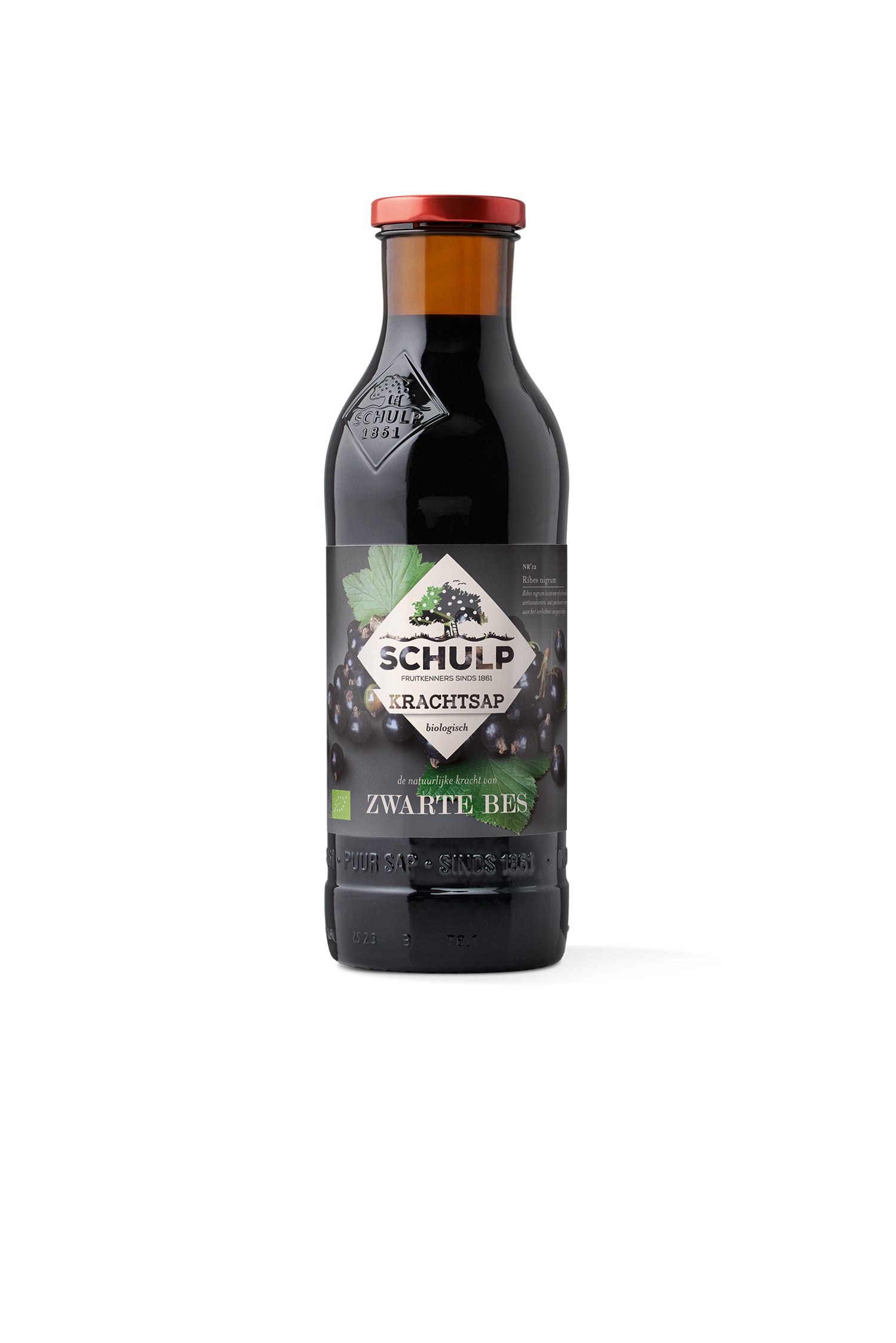 Schulp Krachtsap zwarte bessensap bio in 750ml bottle, showing dark purple liquid in a glass with fresh blackberries.