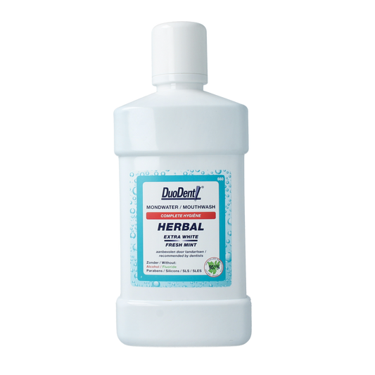 Bottle of Duodent herbal mouthwash, 500ml, in a clear bottle with label, used for oral hygiene and freshening breath.