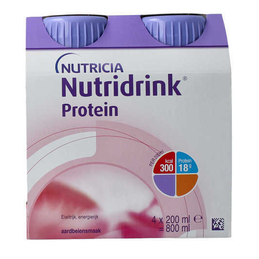 Nutridrink Protein aardbei medical dietary supplement bottles, 200ml each, in a pack of four with strawberry flavor and nutrition info.