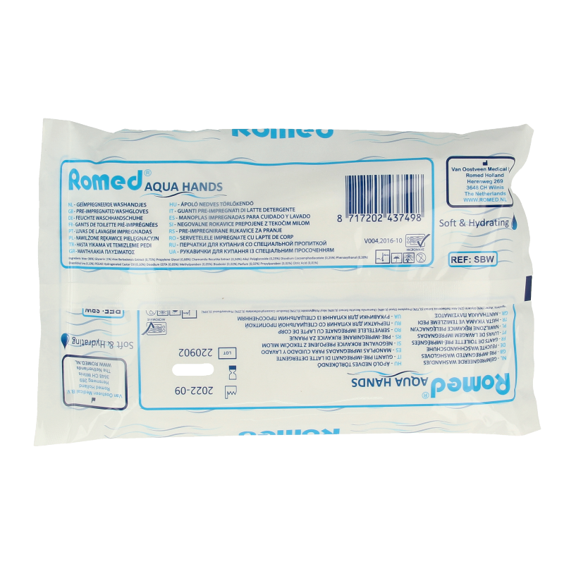 Set of 8 Romed moist washcloths for body care, soft and gentle, ideal for cleansing and skincare routines.