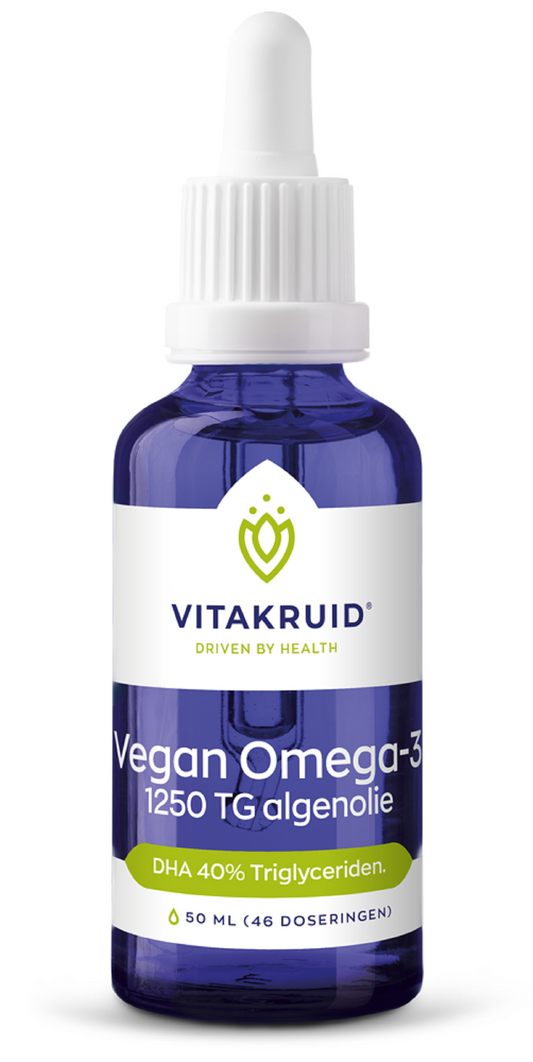 VitaKruid Vegan Omega 3 algae oil bottle with 1250 mg triglycerides, 500 mg DHA, 50ml, natural plant-based supplement