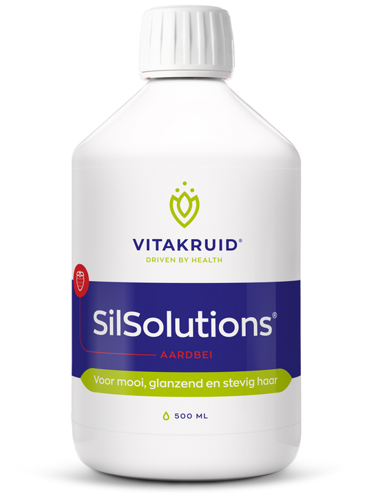 Bottle of Vitakruid SilSolutions aardbei mineralen multi supplement in 500ml bottle, featuring pink strawberry flavor labeling.