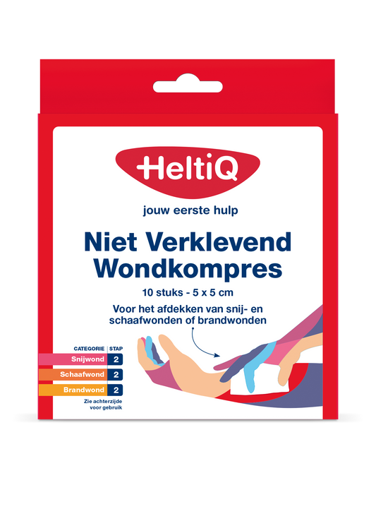 Heltiq non-adhesive wound compress 5x5cm, pack of 10 gauze and compresses for wound care, shown in the image.