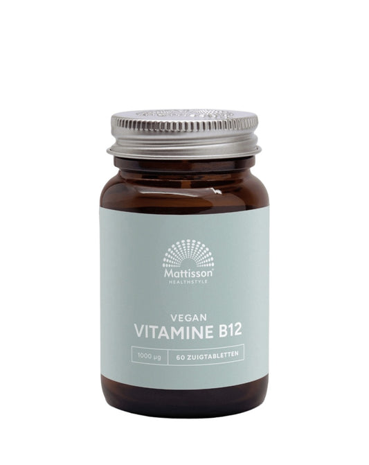 Mattisson Vitamine B12 methylcobalamin 1000mcg lozenges, natural supplement, close-up of the bottle and tablets.