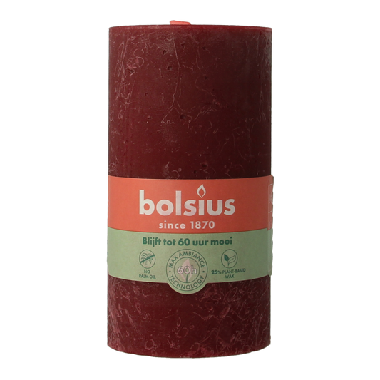 Bolsius Rustiekkaars Shine velvet red candle, 130/68mm, showing its textured surface and warm red color.