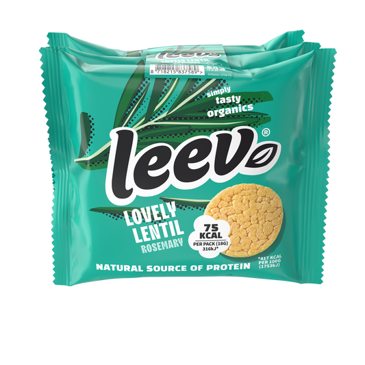 Leev Lovely organic lentil cakes with rosemary, 54g, showing crunchy, golden-brown koeken on a white surface.
