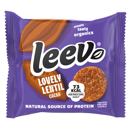 Leev Lovely organic lentil cakes cacao, 20g, showing crispy, chocolate-flavored lentil cookies in a close-up image.