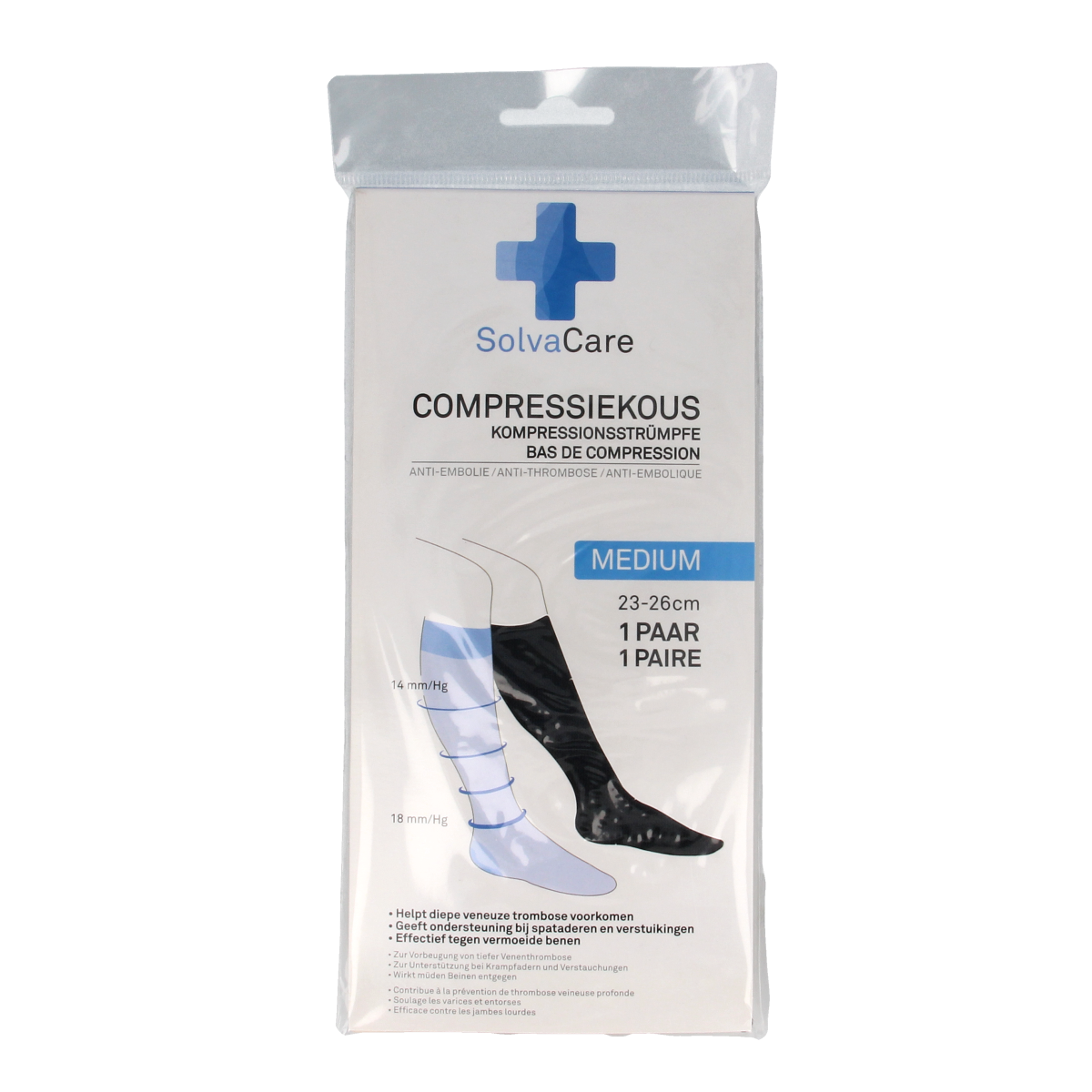 Solvacare zwarte compressiekousen voor mannen, maat M (23-26 cm), geschikt voor bandages, gelegen op een witte achtergrond.
