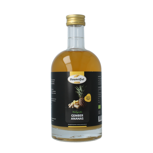 Bountiful Select organic ginger pineapple juice in a 500ml bottle, fresh and natural, for healthy beverages.